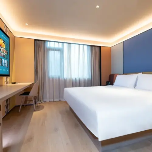 Business Queen Room